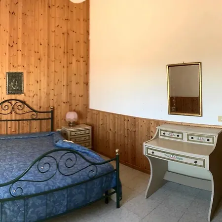 Residenziale * ايزولا روسا
