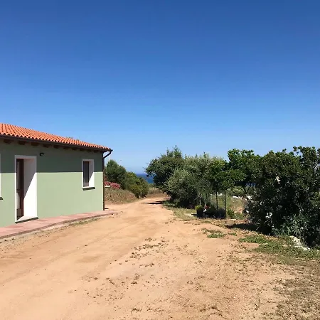 Residenziale شقة فندقية ايزولا روسا